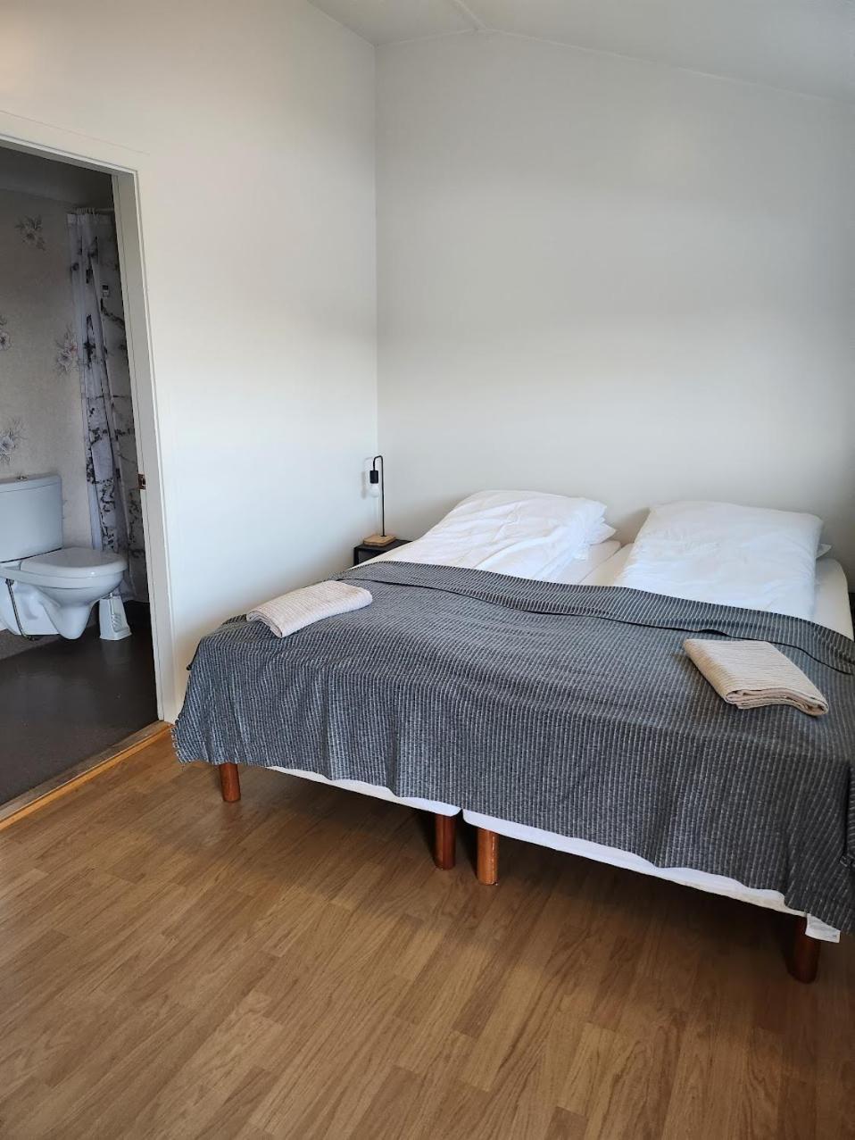Fjos Guesthouse Varmahlid  Exteriér fotografie