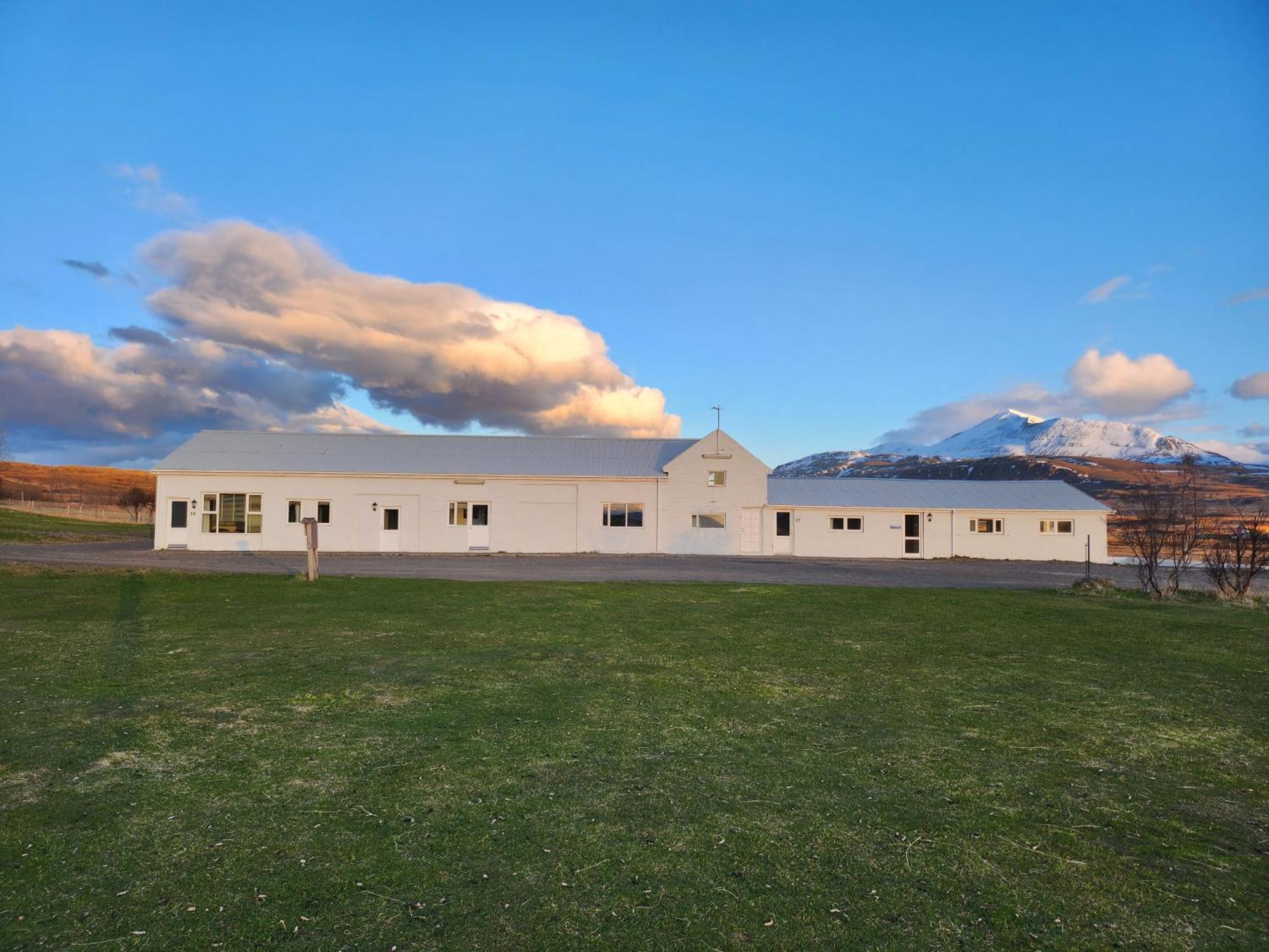 Fjos Guesthouse Varmahlid  Exteriér fotografie